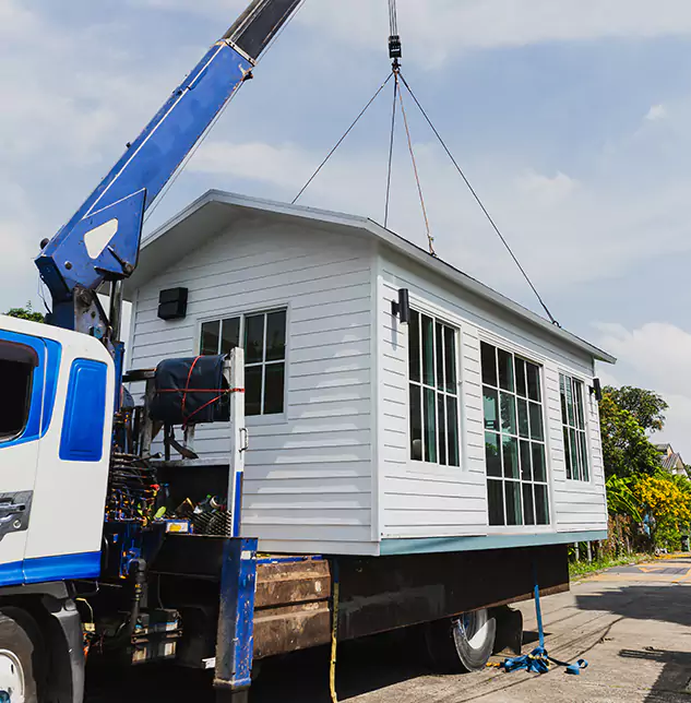 Complete Trailer Roof Replacement Solutions: Keeping McHenry's Trailers Sealed and Road-Ready