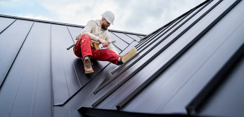 Professional Roof Valley Installation Services in McHenry, IL