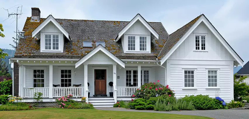 Professional Roofing and Siding Services in McHenry, IL