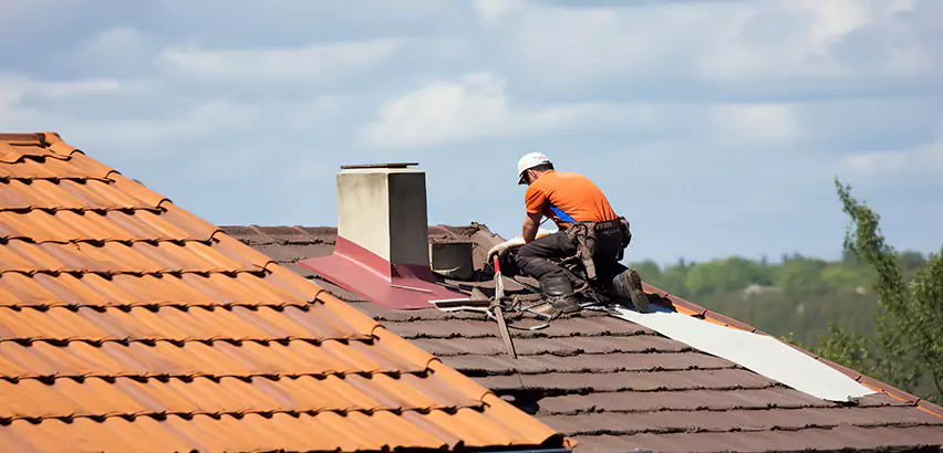 Cedar Roof Maintenance in McHenry