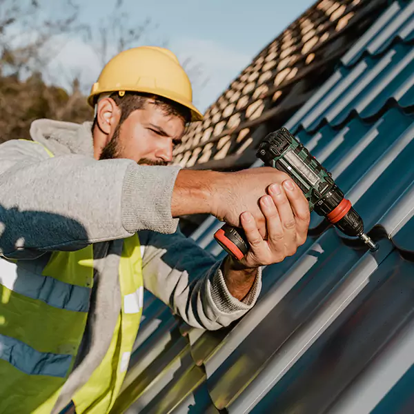 Why McHenry Property Owners Choose McHenry Roofing Pro for Metal Roof Replacement?