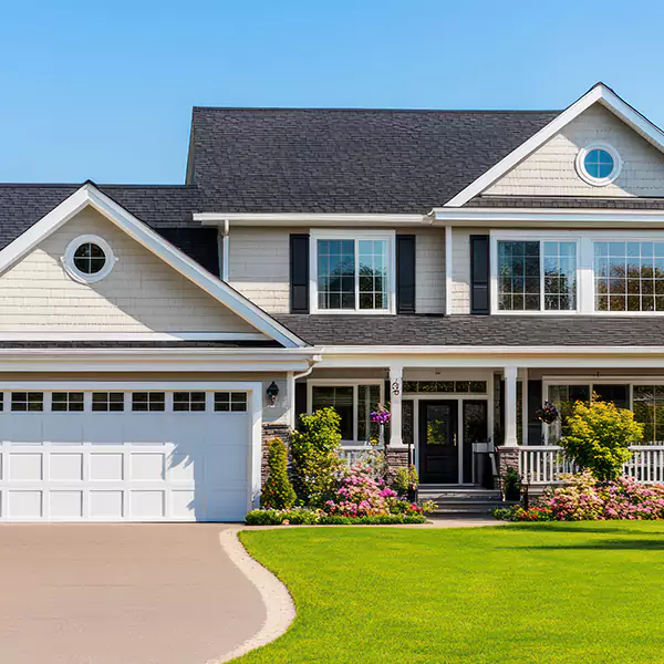 Why McHenry Homeowners Choose McHenry Roofing Pro for Roofing and Siding?