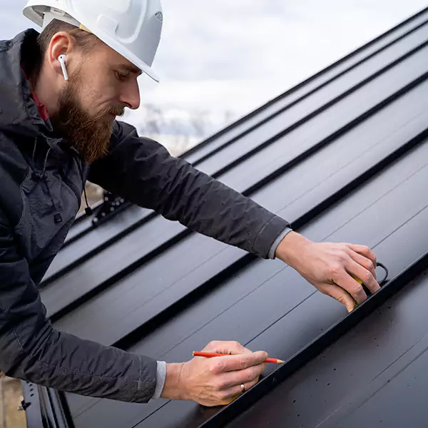 Why McHenry Property Owners Choose McHenry Roofing Pro for Tin Roof Repair service?